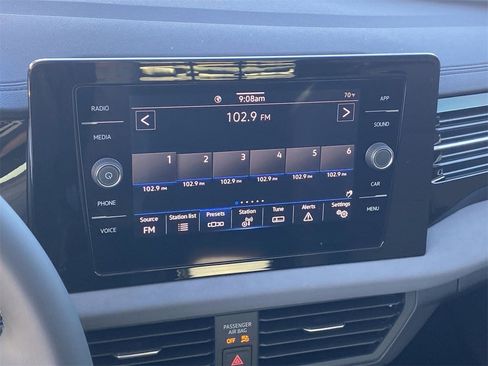 New 2026 Volkswagen Jetta SE image 22