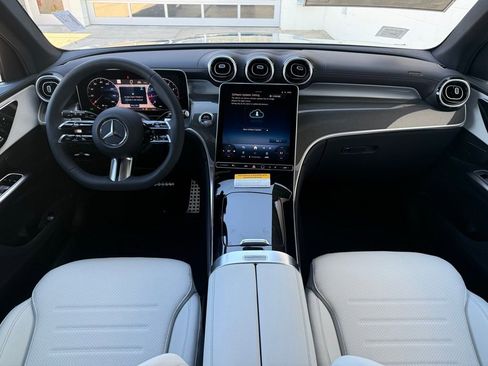 New 2026 Mercedes-Benz GLC 300 4MATIC image 13