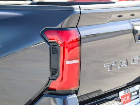 New 2026 Toyota Tacoma SR5 image 9