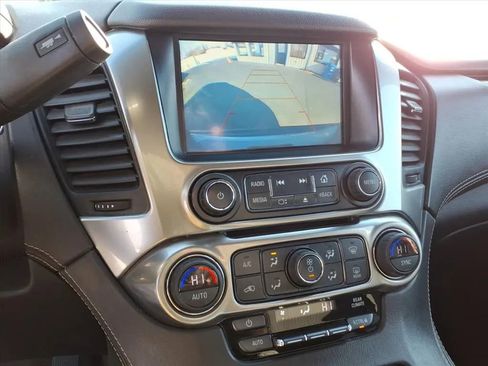 Used 2019 Chevrolet Tahoe LS w/ All-Season Package image 32