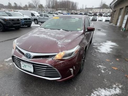 Certified 2018 Toyota Avalon Limited image 3