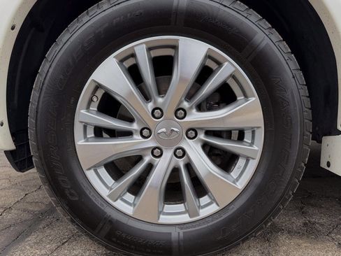 Used 2016 INFINITI QX80 4WD w/ Signature Edition Package image 8