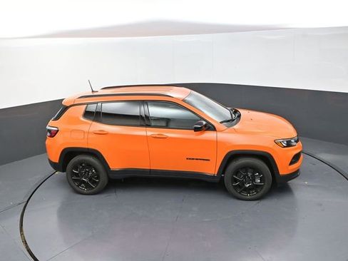 New 2026 Jeep Compass Latitude AWD/4WD image 19