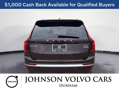 New 2026 Volvo XC90 B5 Plus w/ Protection Package Premier AWD/4WD image 4