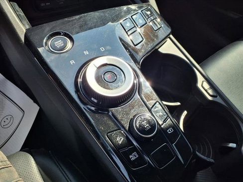 Certified 2023 Kia Sportage EX image 18