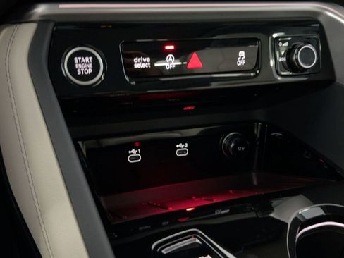 New 2025 Audi Q5 Premium w/ Convenience Package image 19