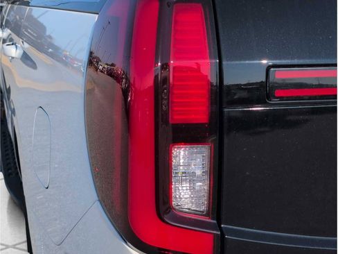 New 2026 Ford Expedition Tremor image 16