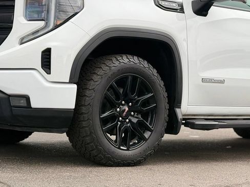 Used 2023 GMC Sierra 1500 Elevation w/ LPO, Elevation Black Package AWD/4WD image 41