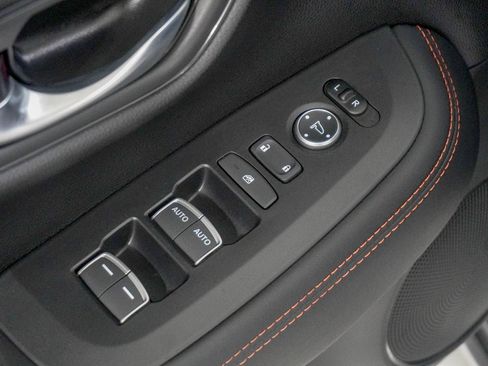 Certified 2026 Honda HR-V Sport image 16