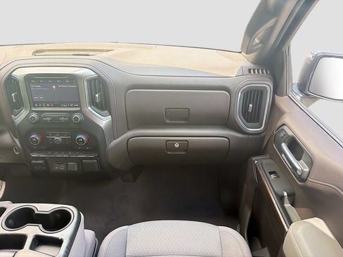 Used 2021 Chevrolet Silverado 1500 LT w/ All Star Edition Plus RWD image 17