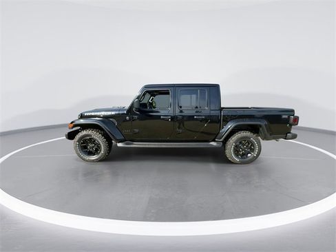New 2025 Jeep Gladiator Sport image 5