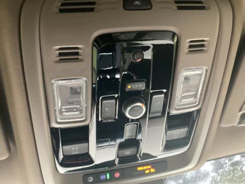 New 2026 GMC Yukon XL Denali w/ Advanced Technology Package RWD image 24