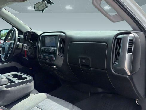 Used 2017 Chevrolet Silverado 1500 LT w/ All Star Edition AWD/4WD image 28