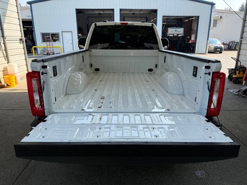 Used 2025 Ford F250 XL w/ XL Chrome Package RWD image 7