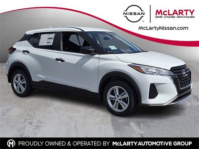 New 2025 Nissan Kicks S