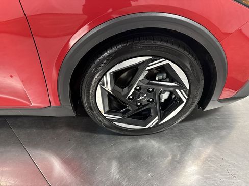 Certified 2025 Kia K4 EX image 14