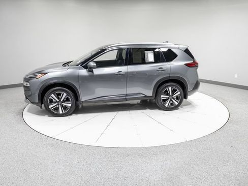 Used 2023 Nissan Rogue Platinum w/ Platinum Premium Package AWD/4WD image 35