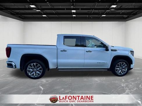 Used 2024 GMC Sierra 1500 Denali w/ Denali Reserve Package AWD/4WD image 6