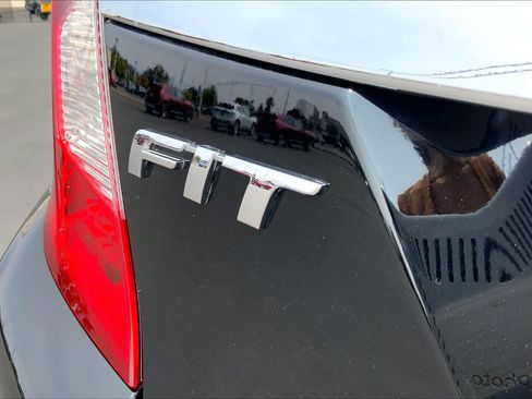 Used 2016 Honda Fit EX image 9