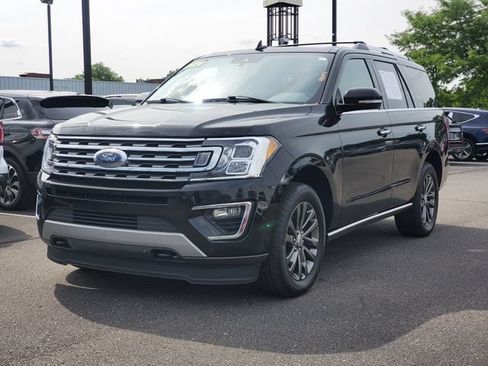 Used 2020 Ford Expedition Limited w/ Equipment Group 301A AWD/4WD image 2