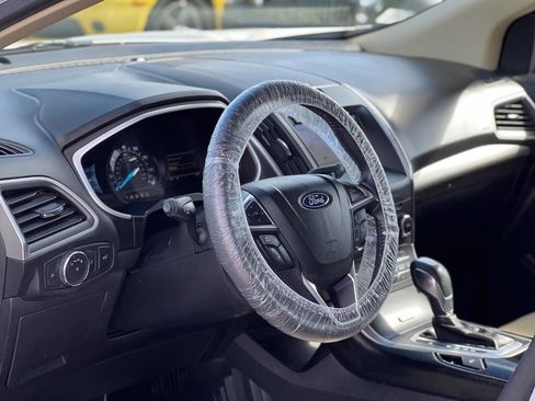 Used 2018 Ford Edge SEL w/ Equipment Group 201A image 20