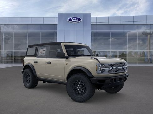 New 2026 Ford Bronco Badlands AWD/4WD image 7