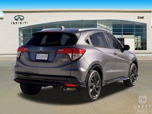 Used 2022 Honda HR-V Sport image 3