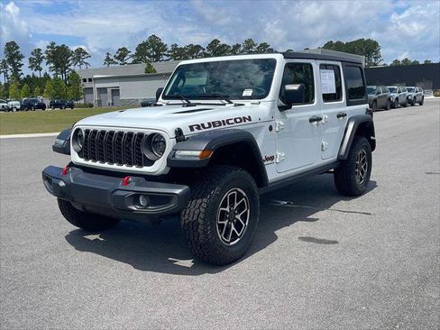 Certified 2025 Jeep Wrangler Unlimited Rubicon AWD/4WD image 3