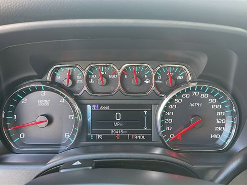 Used 2018 Chevrolet Silverado 1500 LT w/ All Star Edition image 21