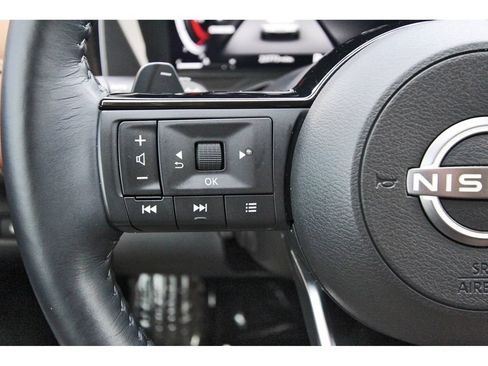 Used 2024 Nissan Pathfinder Platinum FWD image 23