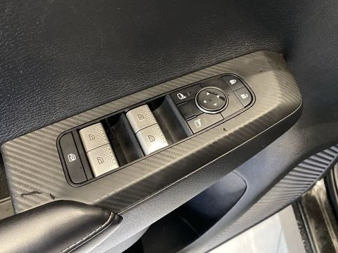 Used 2022 Mitsubishi Outlander ES image 13