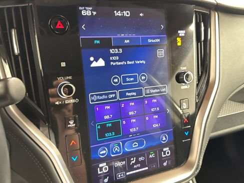 Used 2022 Subaru Outback Premium AWD/4WD image 18