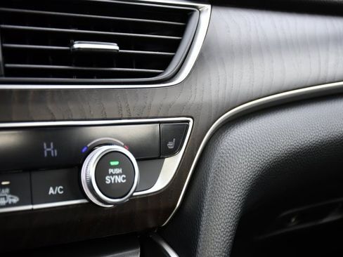 Used 2019 Honda Accord EX-L image 14