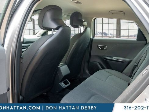 Used 2025 Kia K4 FWD image 21