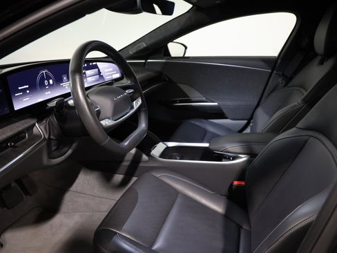 Used 2023 Lucid Air Pure image 35