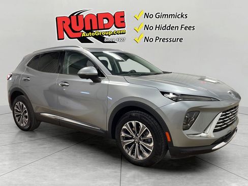 Used 2024 Buick Envision Preferred image 8