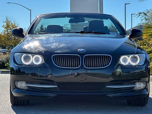 Used 2011 BMW 328i Convertible image 8