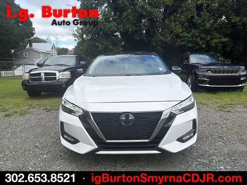 Used 2021 Nissan Sentra SR FWD image 2
