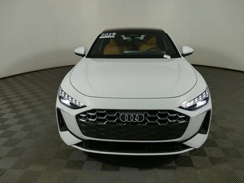Used 2025 Audi A5 2.0T Premium Plus w/ Premium Plus AWD/4WD image 2
