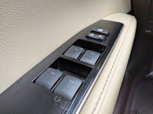 Used 2017 Lexus ES 350 image 21