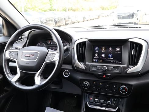 Used 2018 GMC Terrain SLE FWD image 26