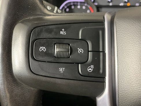 Used 2019 GMC Sierra 1500 SLE w/ SLE Value Package image 16