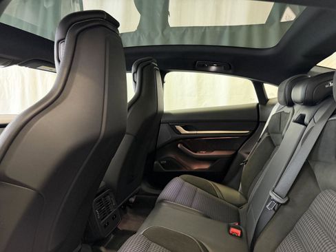 Certified 2025 Porsche Taycan 4S image 21