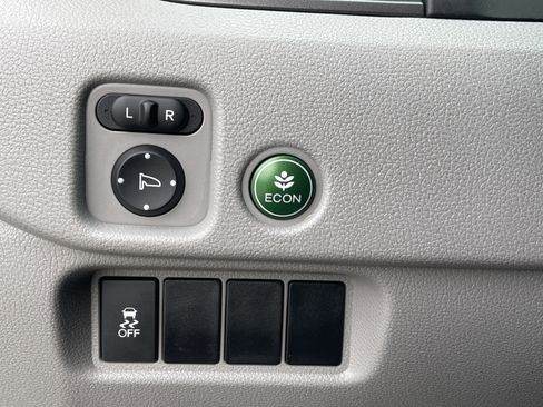 Certified 2018 Honda Pilot LX image 11