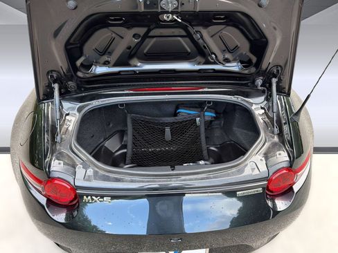 Used 2022 MAZDA MX-5 Miata Grand Touring w/ Weather Package RWD image 22