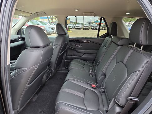 New 2026 Honda Pilot EX-L image 8