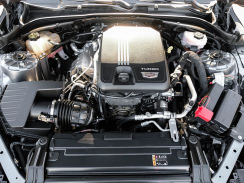 Used 2022 Cadillac CT4 Luxury w/ Sun And Sound Package image 60