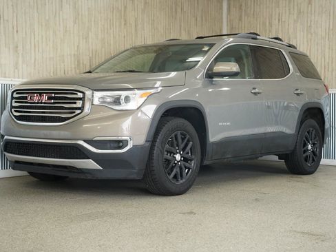 Used 2019 GMC Acadia SLT FWD image 4