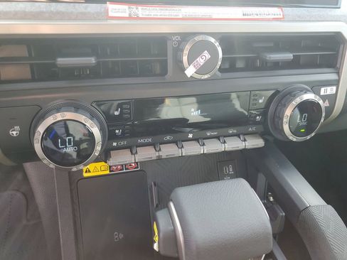 New 2025 Toyota Tacoma Trailhunter image 23