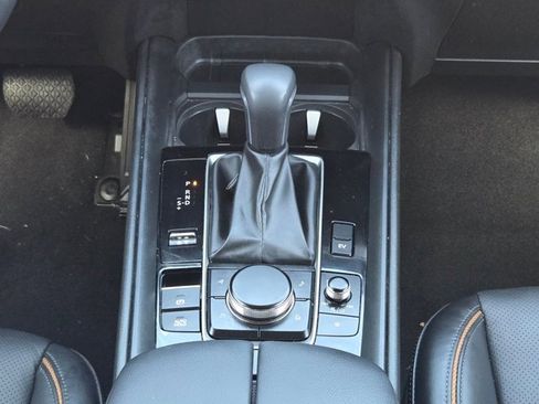 Used 2025 MAZDA CX-50 AWD 2.5 Hybrid w/ Premium Pkg image 17